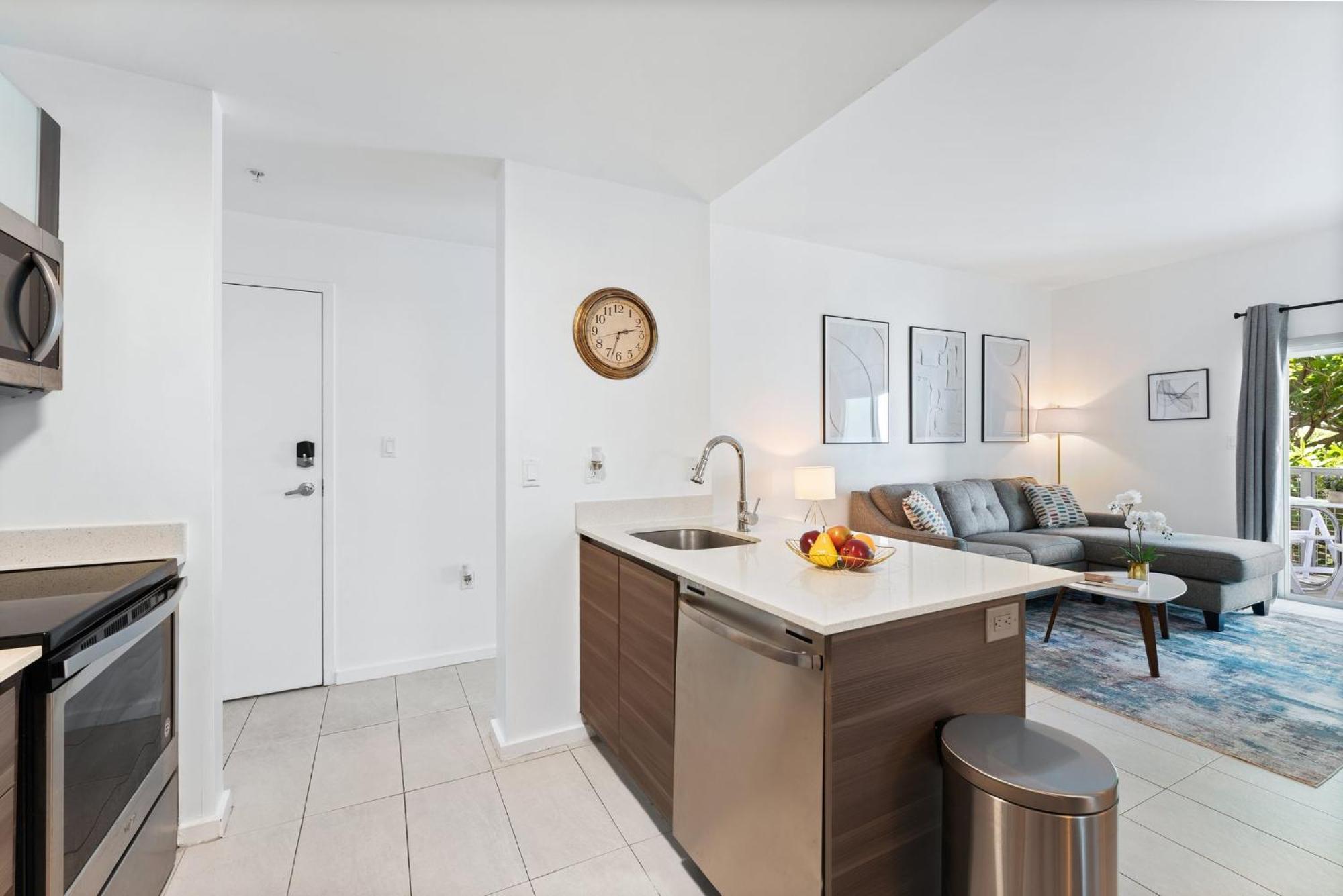 Modern Apartment In Edgewater Miami Oda fotoğraf